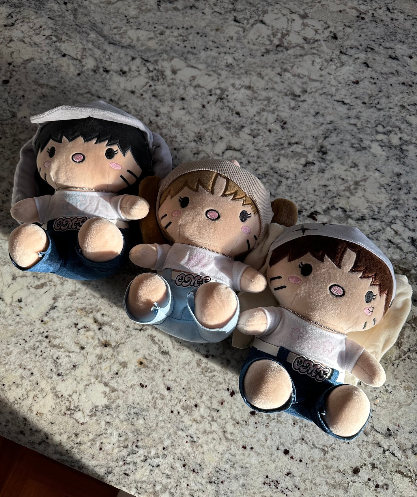 newjeans plush bundle (20cm)